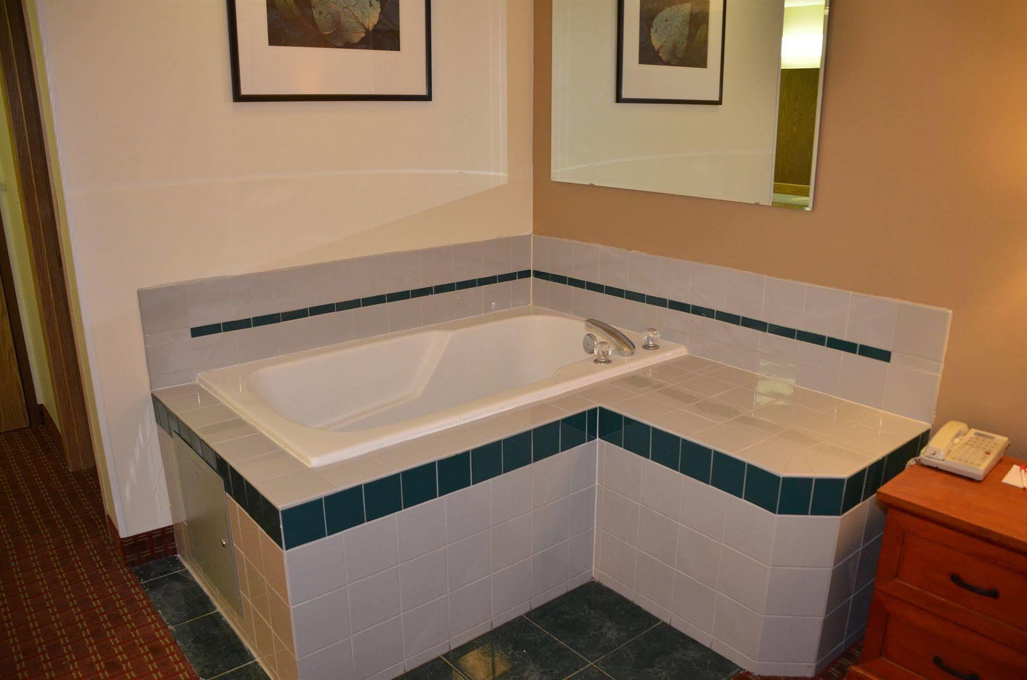 Econo Lodge Federal Way Esterno foto