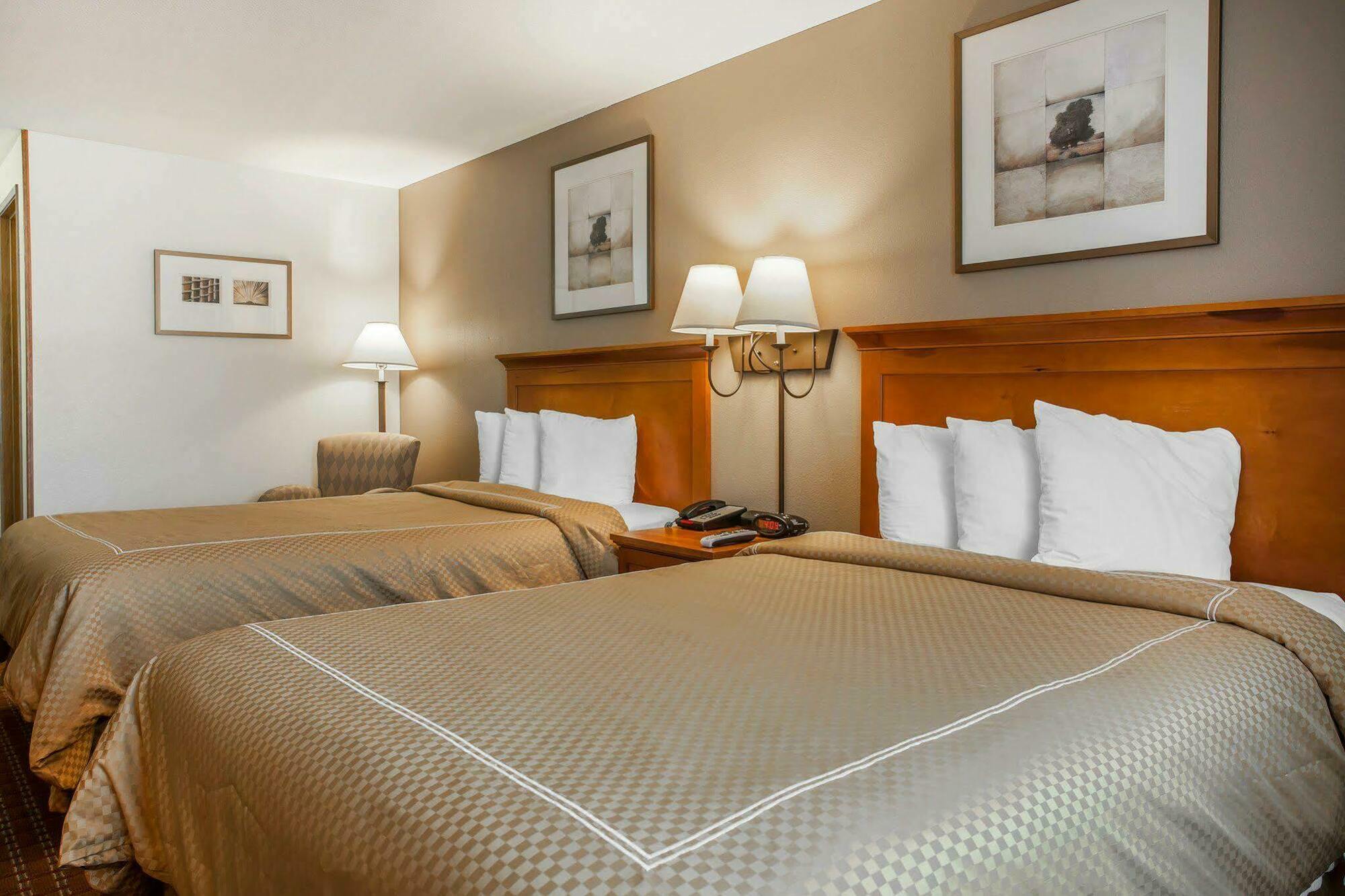 Econo Lodge Federal Way Esterno foto
